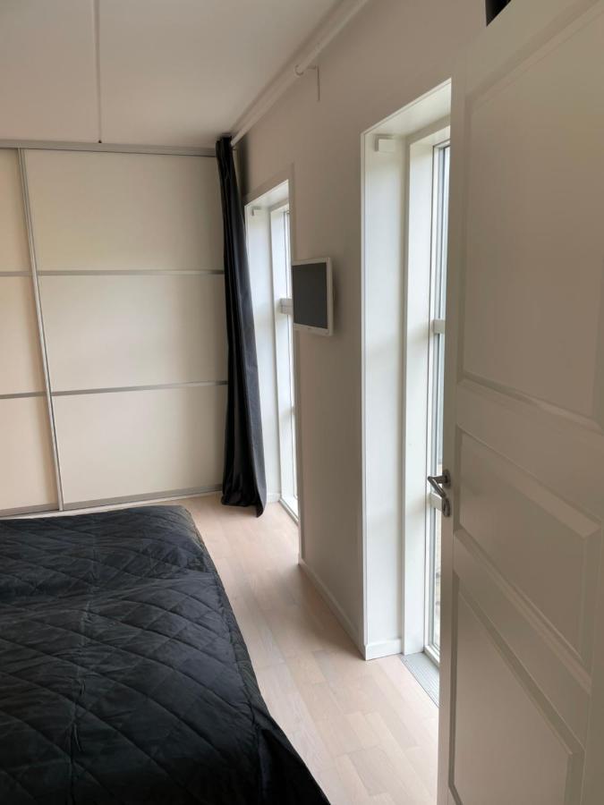 Lejlighed Lux Apartment, 2 Full Bathrooms, 4th *